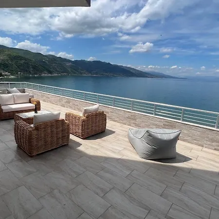 Lostinpogradec Apartmán *