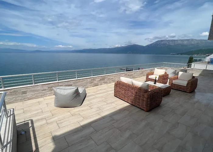 Lostinpogradec Apartment Pogradec